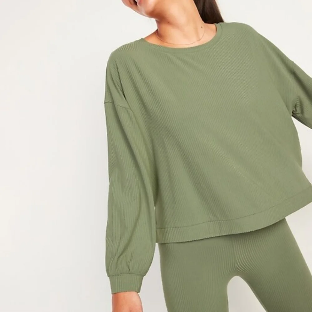 Old Navy Rib-Knit Top - Picture 7 of 7